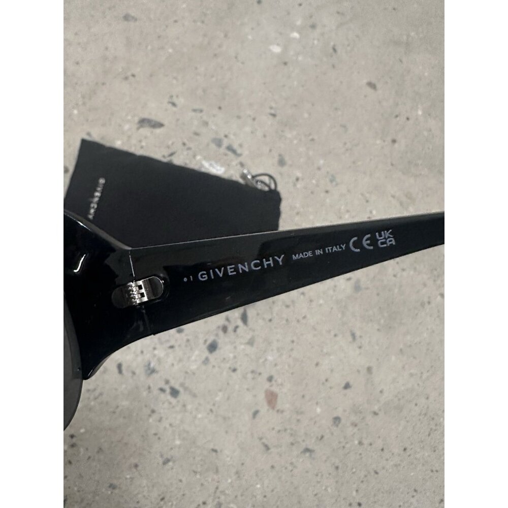 Givenchy Shield Sunglasses in Shiny Black & Smoke - Picture 6 of 8